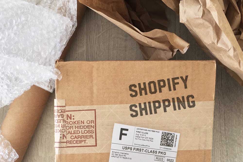 Cómo configurar los envíos en tu tienda online Shopify